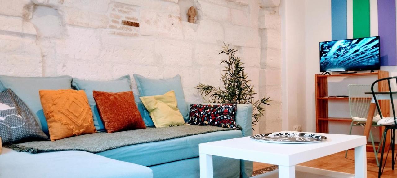 La Maison Des Nomades Netflix Disney Prime Video Apartment Avignon Bagian luar foto