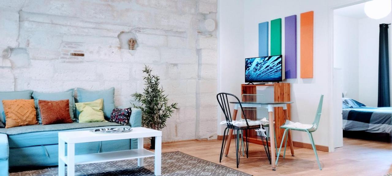 La Maison Des Nomades Netflix Disney Prime Video Apartment Avignon Bagian luar foto