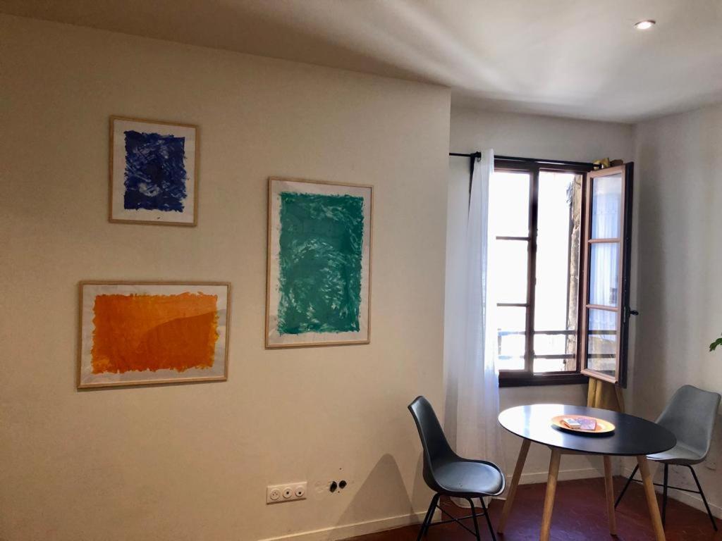La Maison Des Nomades Netflix Disney Prime Video Apartment Avignon Bagian luar foto
